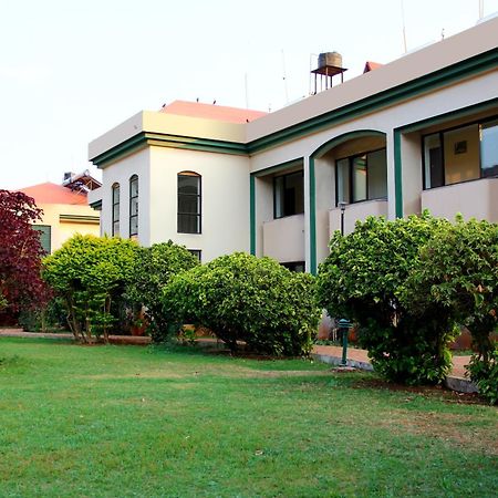 Blue Country Resort Panchgani Extérieur photo