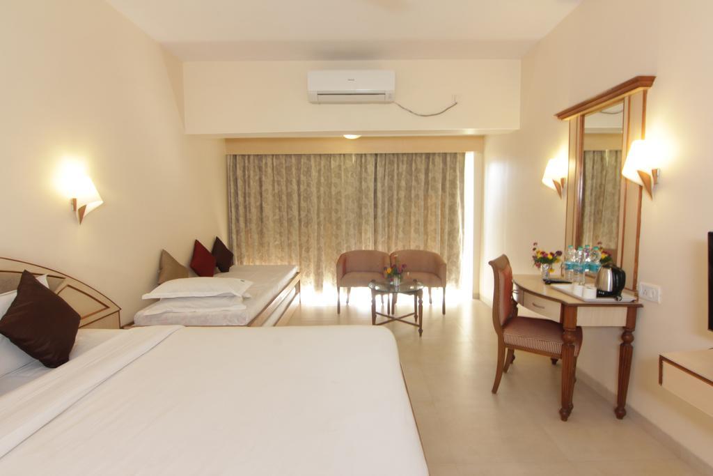 Aveda Blue Country Resort Panchgani Chambre photo