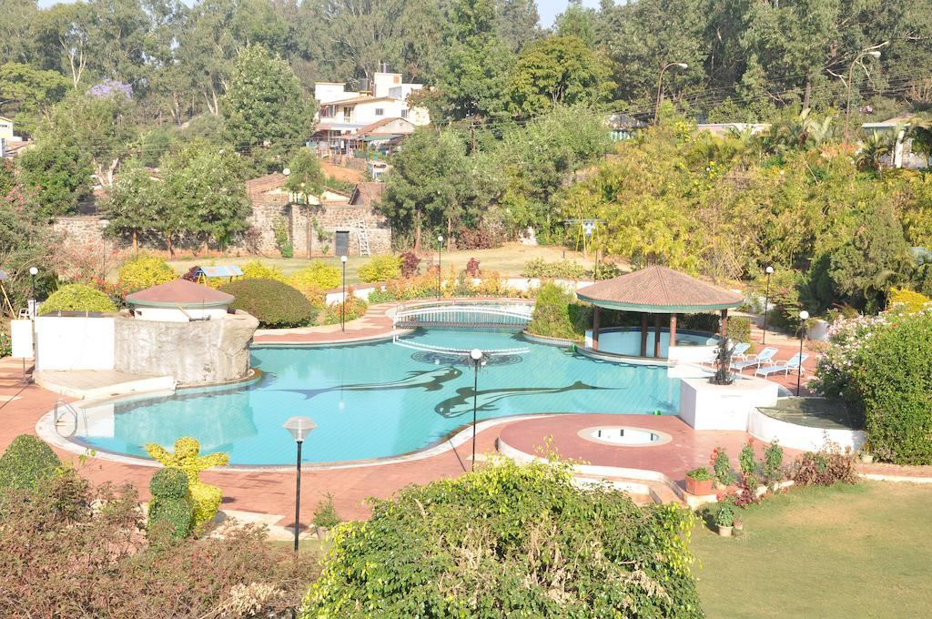 Blue Country Resort Panchgani Extérieur photo